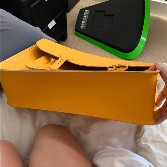 Cambridge Satchel Company Yellow - Picture 4 of 6